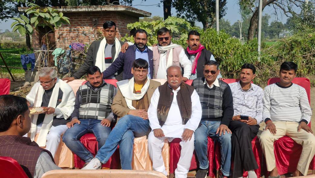 मकर संक्रांति पर बाबा दिगंबर नाथ मंदिर परिसर में खिचड़ी भोज का आयोजन…..