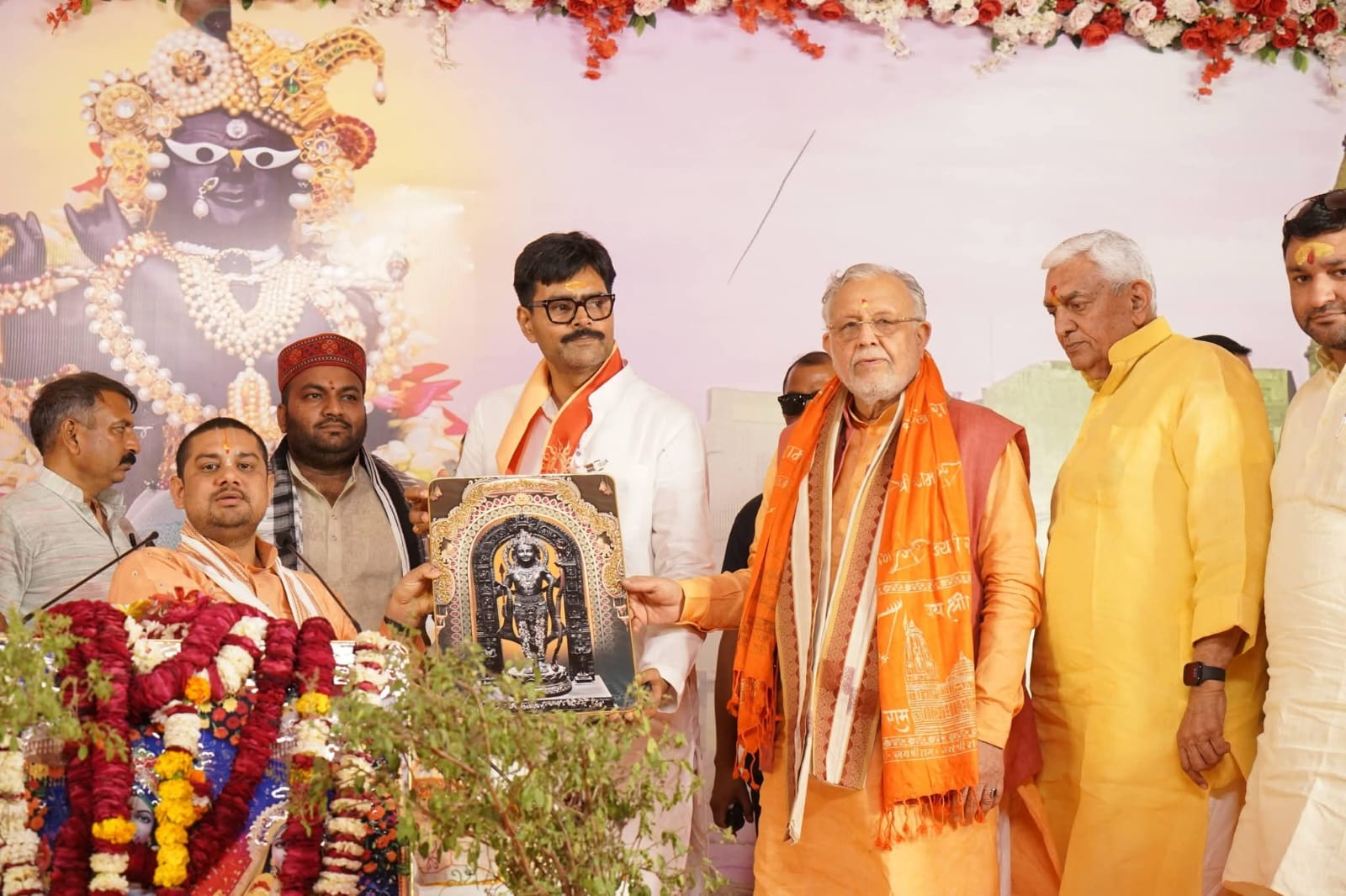 भागवत कथा का षट् दिवस: श्रद्धा, भक्ति और विशिष्ट अतिथियों की गरिमामयी उपस्थिति