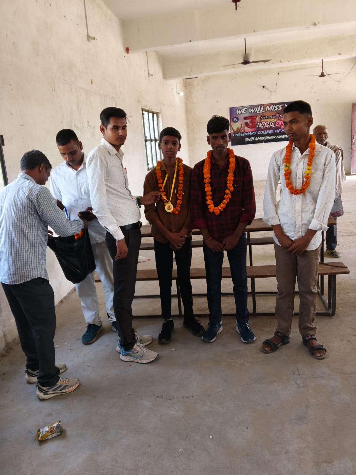 भीटी में चौधरी भगौती प्रसाद विद्यालय का शानदार प्रदर्शन