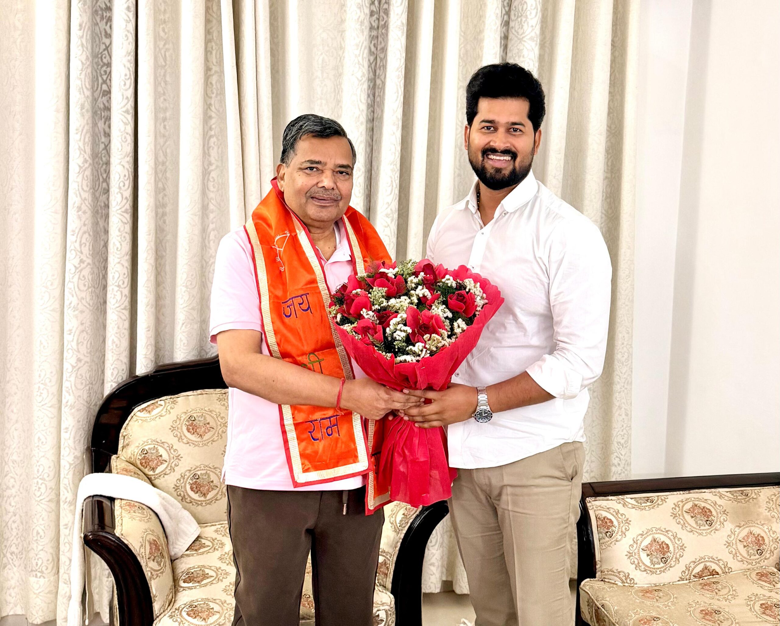 अष्टखंभा के लिए एक करोड़ की राशि के लिए विवेक मौर्य ने जताया संस्कृति मंत्री का आभार